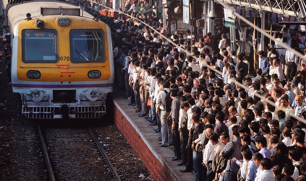 Ways to get into mumbai from airport