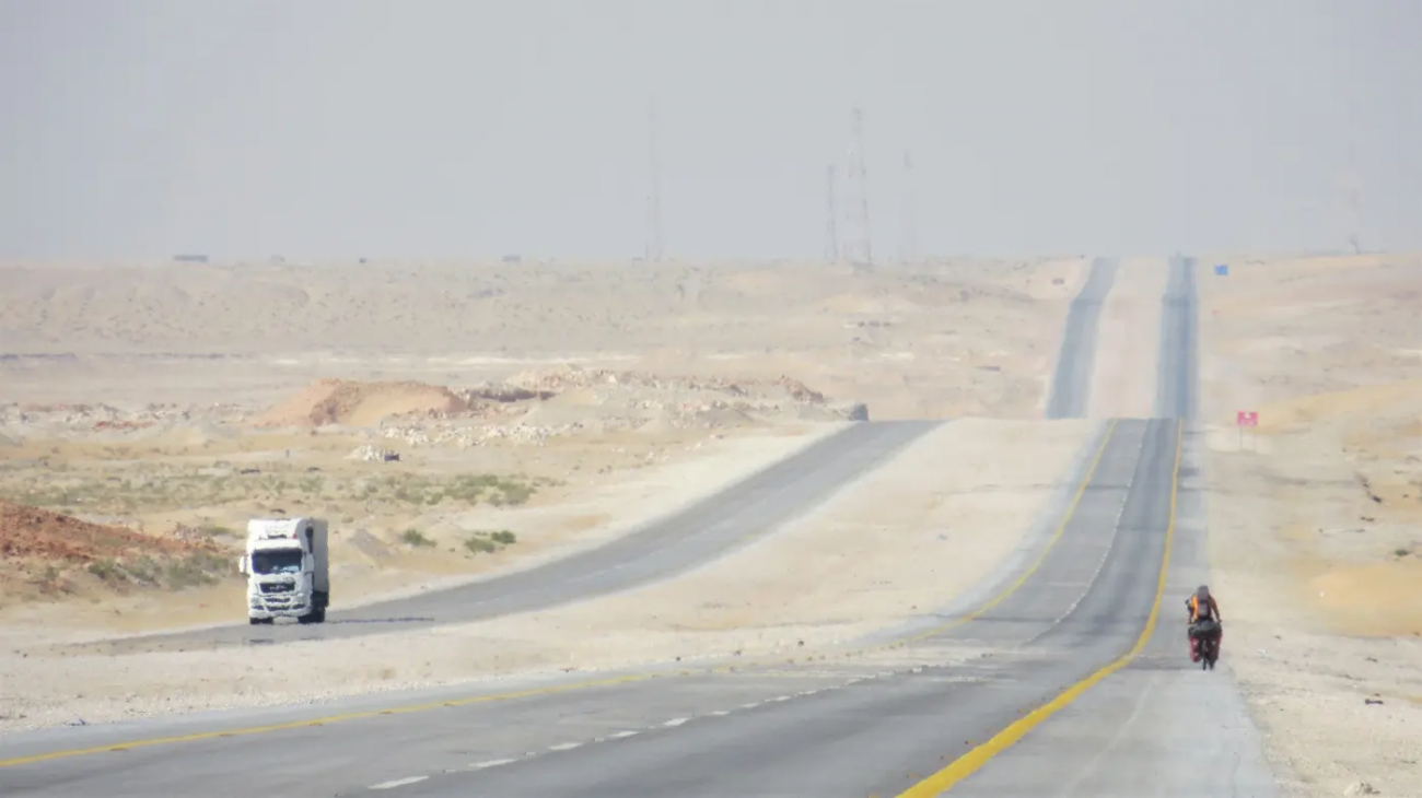 Saudi Arabia: The Desert Drive