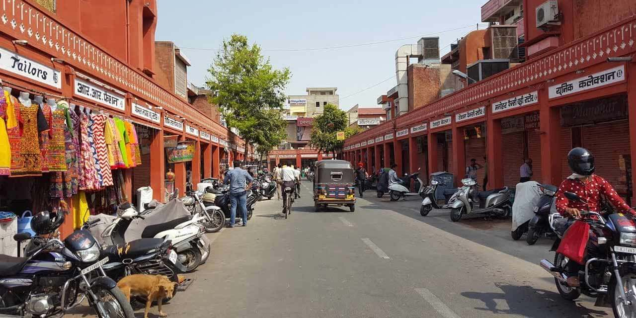  Johari and Bapu Bazaars